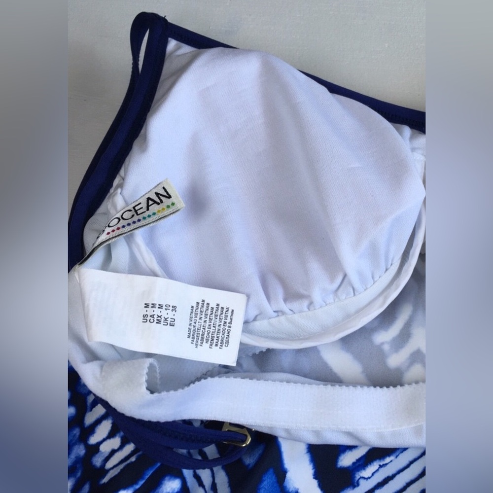 24th & Ocean Bay Breeze Underwire Blouson Tankini Top Size Medium - Picture 6 of 7